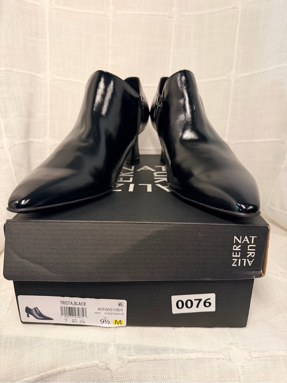Naturalizer Trista Womens 9.5M Black Pointed Toe Heeled Booties - Picture 7 of 7